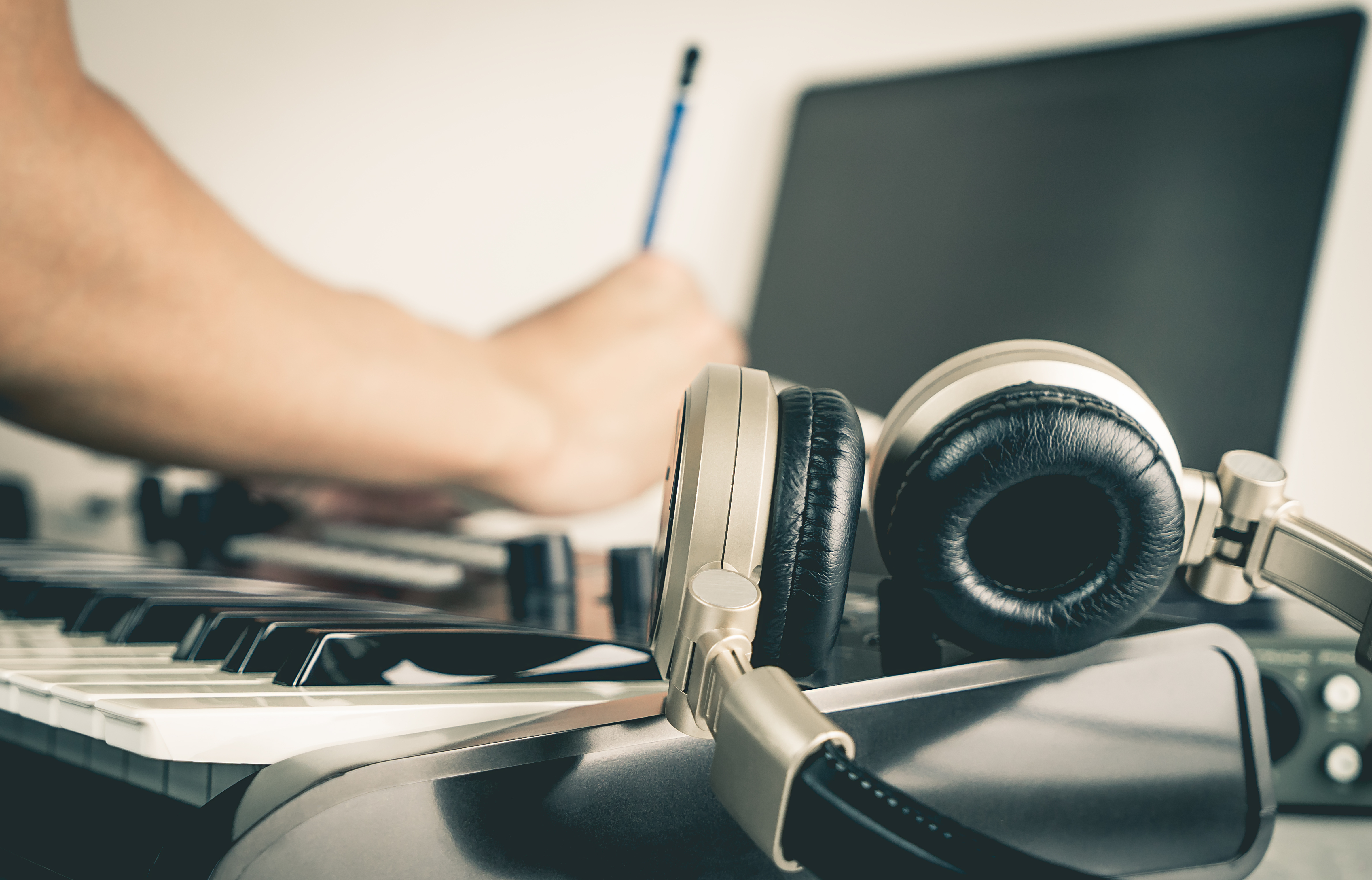 find music collaboration online | find bandmates online | OGC Studio